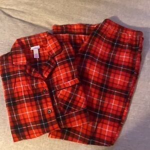 Pajama set in Christmas colors